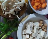 Foto langkah ke 1 dari resep Sup Tahu.