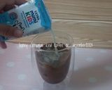 Foto langkah ke 4 dari resep Honey Cinnamon Iced Coffee.