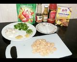 A picture of step 1 of Chicken shashlik.
