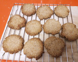 Foto del paso 7 de la receta: Galletas de avena y canela (sin azúcar)