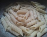 Foto del paso 3 de la receta: Pasta🍝 corta al estilo de mi mamá.