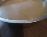 A picture of step 1 of Chicken corn soup.