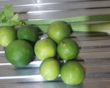 Foto del paso 1 de la receta: Limonada con apio 🥤🍋