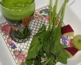 A picture of step 5 of Palak Amla & apple juice.