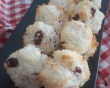 Foto langkah ke 7 dari resep Coconut Macaroons.
