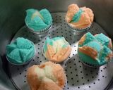 Foto langkah ke 10 dari resep Bolu kukus Mekar.
