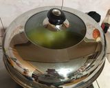 Foto langkah ke 5 dari resep Ayam Goreng Lengkuas Empuk Bumbu Ungkep.