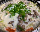 A picture of step 4 of Japanese Soy Milk Nabe 豆乳鍋.