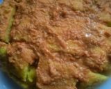 A picture of step 11 of Walnut chutney dhokla.