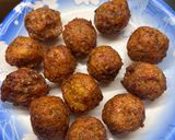 A picture of step 2 of Crispy Veg manchurian (without sauce).