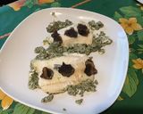 Une image de l'étape 7 de Filets de loup de mer à la crème d'algues et truffe noire du Périgord.