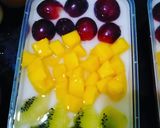 Foto langkah ke 2 dari resep Puding buah mangga susu.