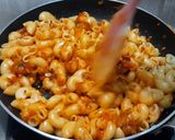 A picture of step 7 of Masala macaroni.