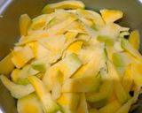 Foto langkah ke 1 dari resep 43. Manisan Mangga Muda (2bahan aja).