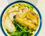 A picture of step 7 of Vietnamese Chicken Pho (Phở gà tre).
