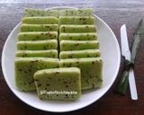 Foto langkah ke 3 dari resep 186 Bolu Kukus Hijau Santan Tanpa Mixer Takaran Sendok.