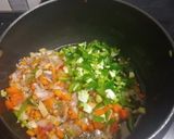 * சம்பா ரவை வெஜ் உப்புமா*(samba ravai veg upma recipe in tamil) ரெசிபி ஸ்டேப் 3 புகைப்படம்
