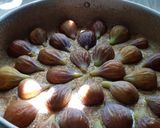 Foto del paso 1 de la receta: Torta invertida de Higos (súper esponjosa)