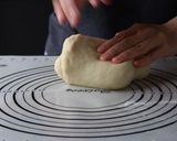 A picture of step 5 of Almond Sweet Roll.