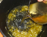 Foto del paso 6 de la receta: Merluza en salsa marinera
