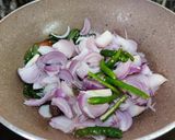 A picture of step 2 of Andhra chicken.