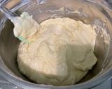 Une image de l'étape 11 de Gâteau moelleux chocolat blanc et amandes.