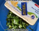 Gambar langkah 1 resipi Roti Bakar Serunding Daging.