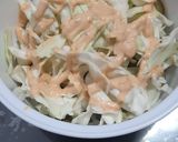 عکس مرحله 2 از دستور سالاد کلم برای فلافل