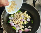 A picture of step 6 of Methi Matar Malai (New Version).