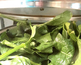 Foto del paso 1 de la receta: Crema de espinacas y brócoli
