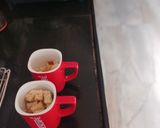 A picture of step 1 of Mug Pizza.