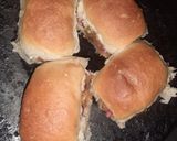A picture of step 6 of Cheese dabeli.