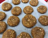 Foto del paso 2 de la receta: Cookies de pasta de maní