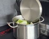 A picture of step 2 of Vegetarian Hot Pot with Fermented Tofu.