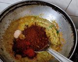 A picture of step 2 of Sukha Chicken and chicken curry(tambda rassa, Maharashtra lunch).