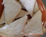 A picture of step 4 of Dabeli Sandwich.
