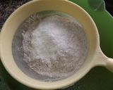 Foto del paso 1 de la receta: Cake especial con frutos secos sin trigo y sin azúcar