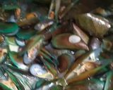 Foto langkah ke 3 dari resep Kerang Hijau Rebus.