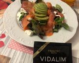 Foto del paso 3 de la receta: Ensalada de brotes variados salmón queso de Cabra y aderezo VIDALIM