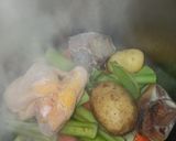 Foto del paso 3 de la receta: Caldo de jamón casero, rápido, económico y sabroso!