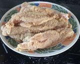 Foto del paso 1 de la receta: Pechuga de pollo empanizada en freidora de aire