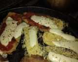 Foto del paso 3 de la receta: Milanesas de berenjena crocantes al horno