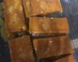 A picture of step 7 of بٹر کیریمل اینڈ مینگو کرنچ.