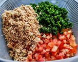 Foto del paso 1 de la receta: ENSALADA Árabe "Tabbulleh"...!🍅🌿🌾