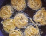 A picture of step 3 of Instant Jalebi.