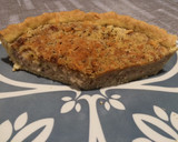 Foto del paso 5 de la receta: Quiche de pollo con jamón (Tarta salada)