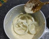 Foto langkah ke 4 dari resep Onion ring kriuk simpel.