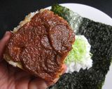 A picture of step 3 of Tonkatsu Onigirazu (Rice Sandwich).
