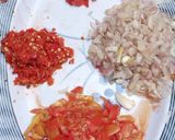 A picture of step 5 of Fish and boiled egg sauce.