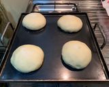 Foto langkah ke 4 dari resep English Muffin.